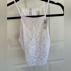 NWT Abercrombie & Fitch lace crochet cropped top - Size S